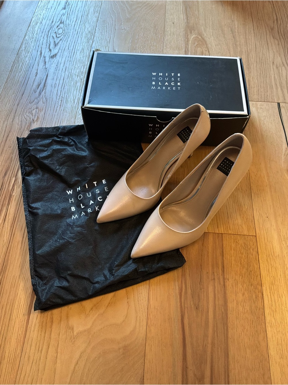 White House Black Market Beige Pointed-Toe Pumps, Size 9